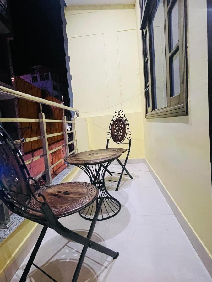 Hotel Manohar Risikés Kültér fotó